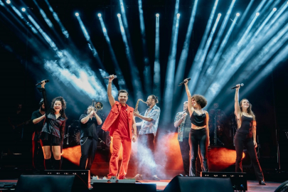 Kenan Doğulu ile Vadi Açıkhava sahnesinde yaza veda