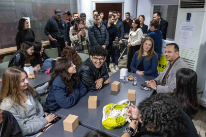 Bornova'da Gülşah Durbay Gençlik Merkezi’nde sıcak buluşma