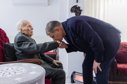 İzmir'de 14 Mart’ta ortopedinin çınarına ziyaret