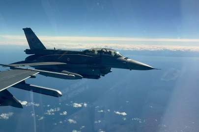 Türk Hava Kuvvetleri’nden eğitim uçuşu