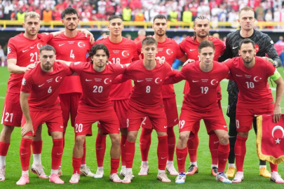 Kayseri Büyükşehir'den dev ekranda milli maç keyfi