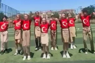 Keşan’da öğrencilerden Millilere dev destek