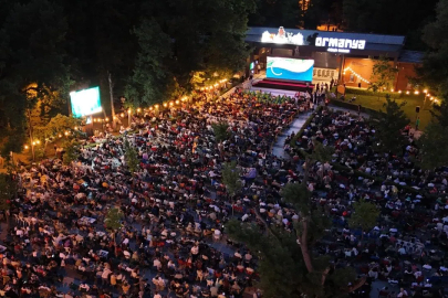 Ormanya’da “Buz Devri” filmine rekor katılım