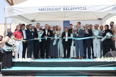 Kayseri Melikgazi'de Hayrat Camii faaliyete açıldı
