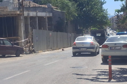 Keşan’da kaldırım işgalleri yayaları tehlikeye sürüklüyor!