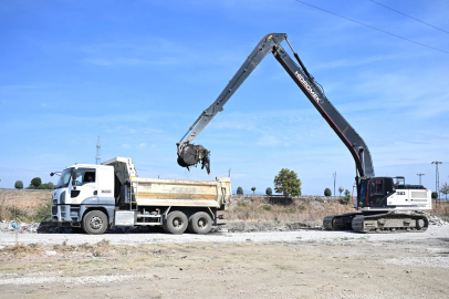 Manisa’da MASKİ'den 250 kilometrelik dere temizliği