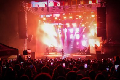 Resul Dindar'dan muhteşem konser
