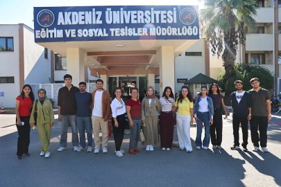 Antalya Büyükşehir’den üniversite öğrencilerine kültür gezisi